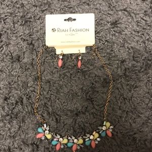 Necklace and Earring set